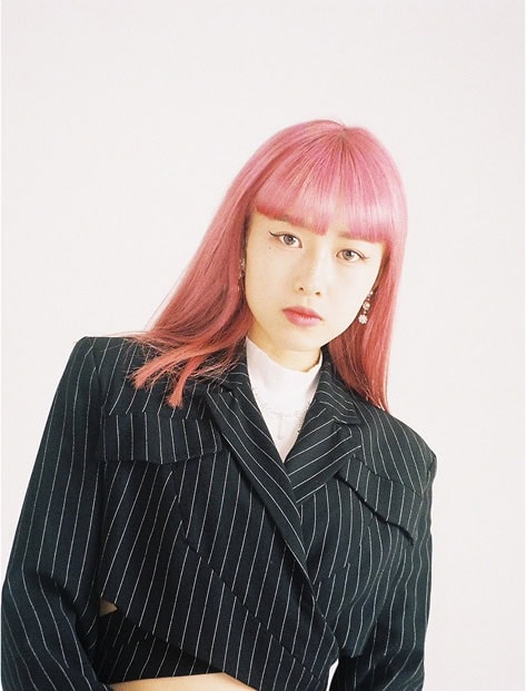 「SOLA-ソラ」のアーティストプロフィール04